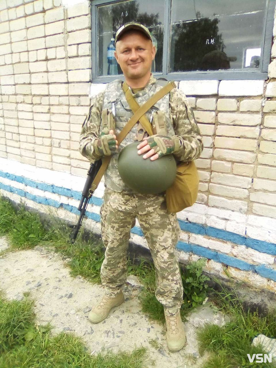 «Якщо мені судилося прибути додому «на щиті», поховайте мене поряд з побратимами»: спогади про Героя з Волині Олександра Демчука