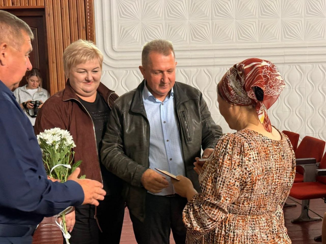 У громаді на Волині трьом жінкам присвоїли почесне звання «Мати-героїня»