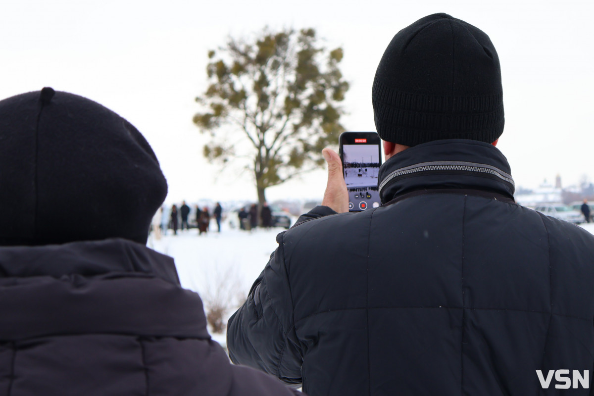 Як у Луцьку освячували воду на річці Стир. Фоторепортаж