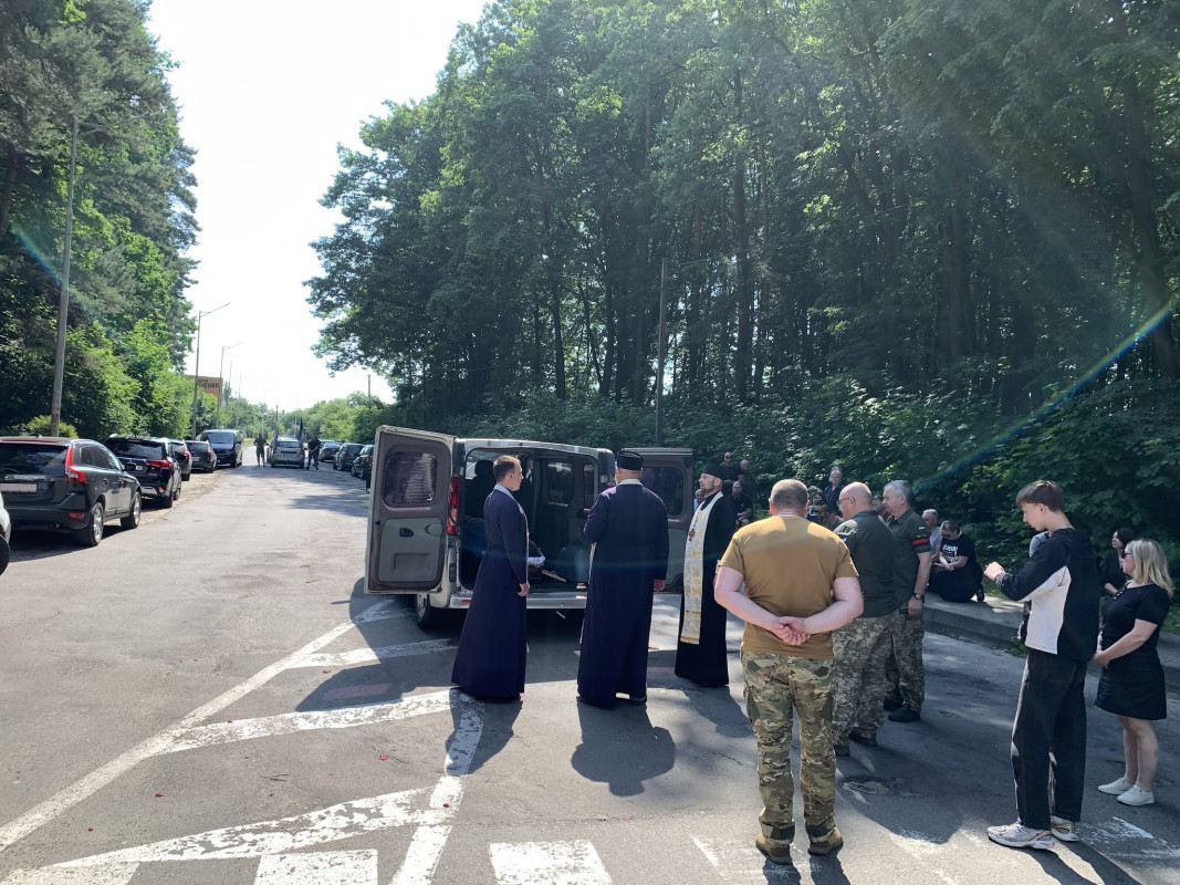 Загинув у квітні 2024 року: на Волині попрощалися із Героєм Олександром Троянчуком