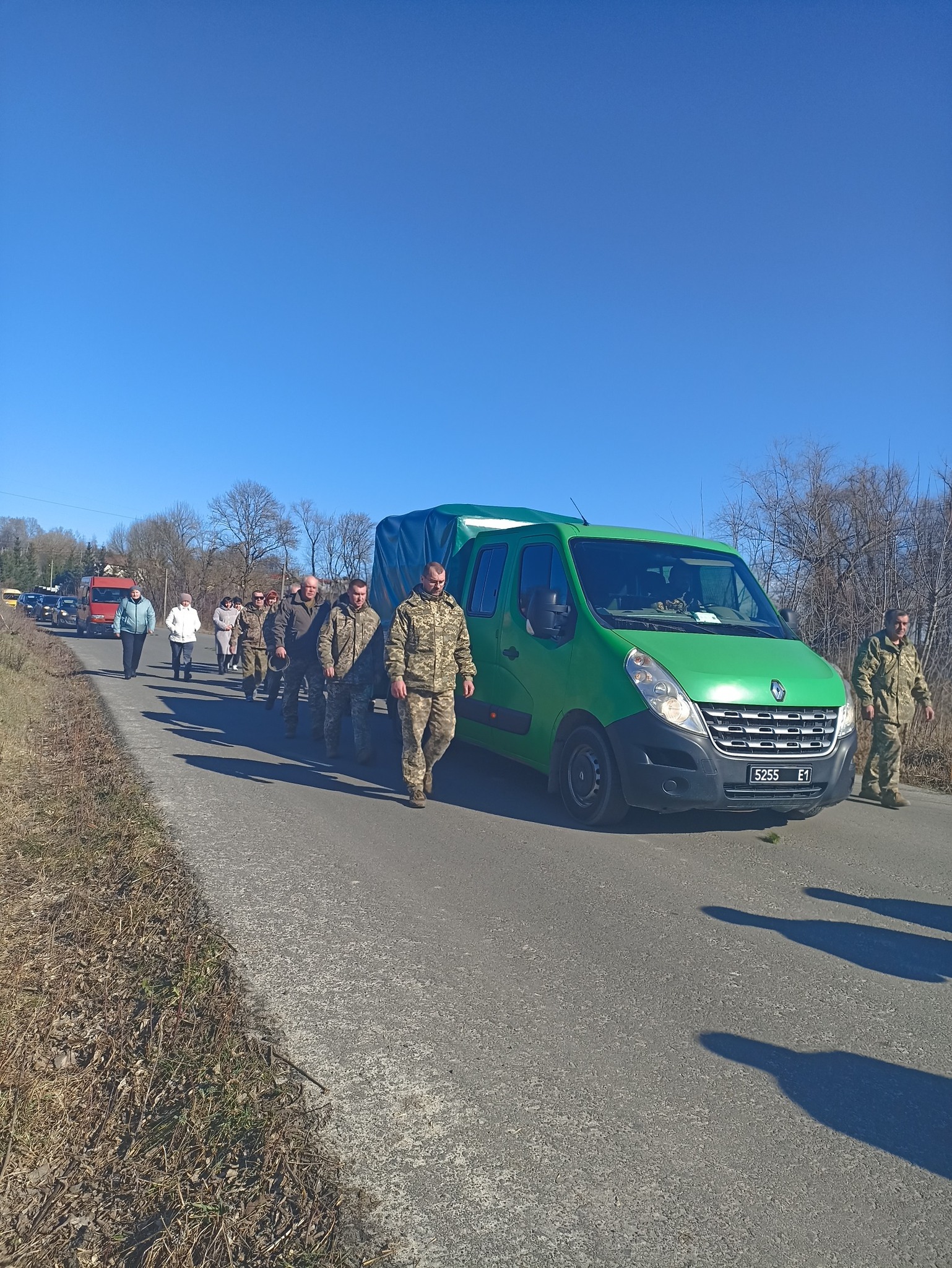 Востаннє повернувся додому: волиняни «на щиті» зустріли Героя Олександра Панасюка