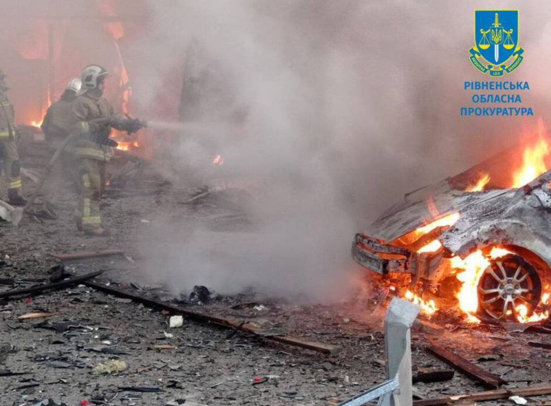 Ракетна атака по Рівному: показали наслідки. Фото