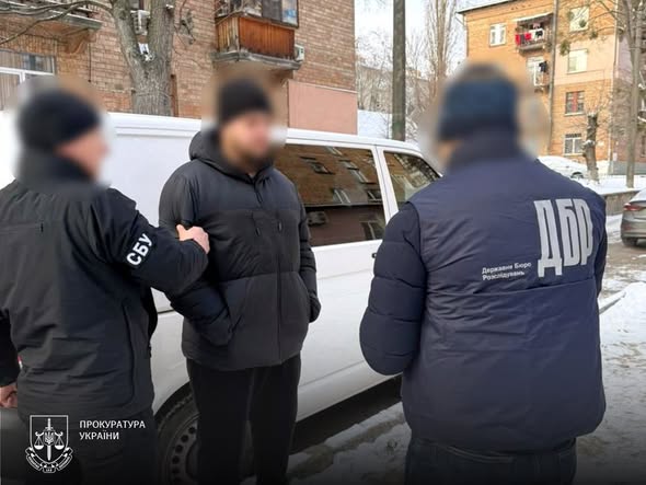 На Волині правоохоронець вимагав 200 тисяч гривень за переведення військового у тил