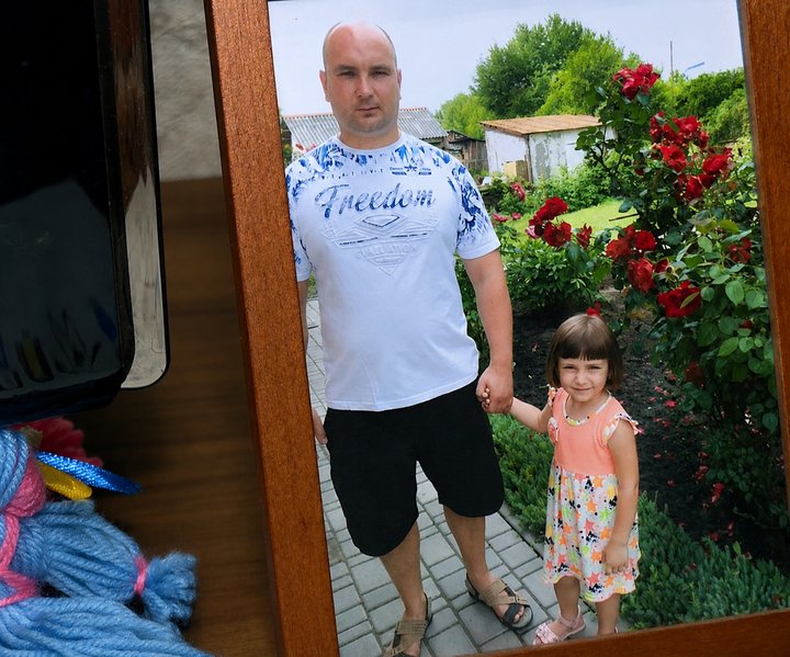 «Довелося пережити три болючі моменти»: батьки загиблого лучанина розповіли про сина-героя