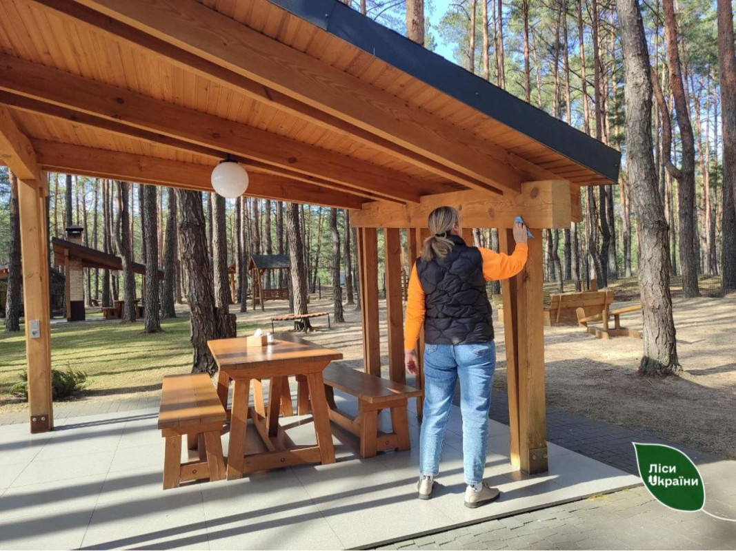 Ліси стають доступнішими: на Волині та Рівненщині готують інклюзивні місця відпочинку