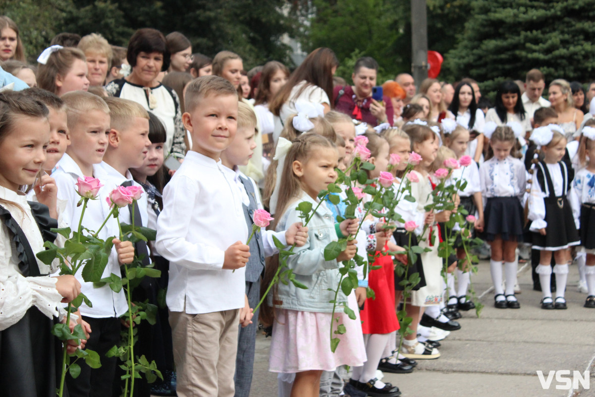 Як у школах Луцька зустріли перший дзвоник. Фоторепортаж