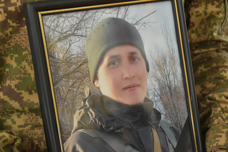 Загинув майже два роки тому: у Луцьку попрощались з молодим Героєм Іллею Пузирніковим
