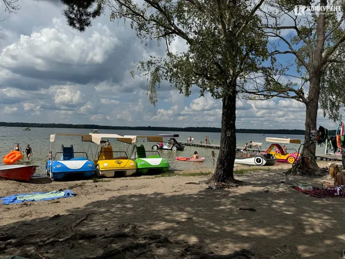 Відпочинок на Волині: чим розважити дітей на озері Пісочне