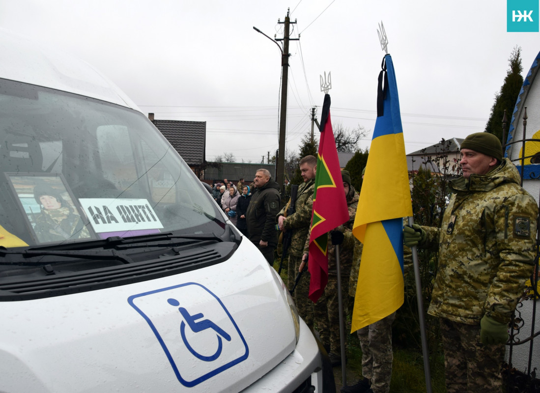 Додому через 2,5 роки після загибелі: на Волині усе село зійшлося провести зниклого раніше безвісти Героя