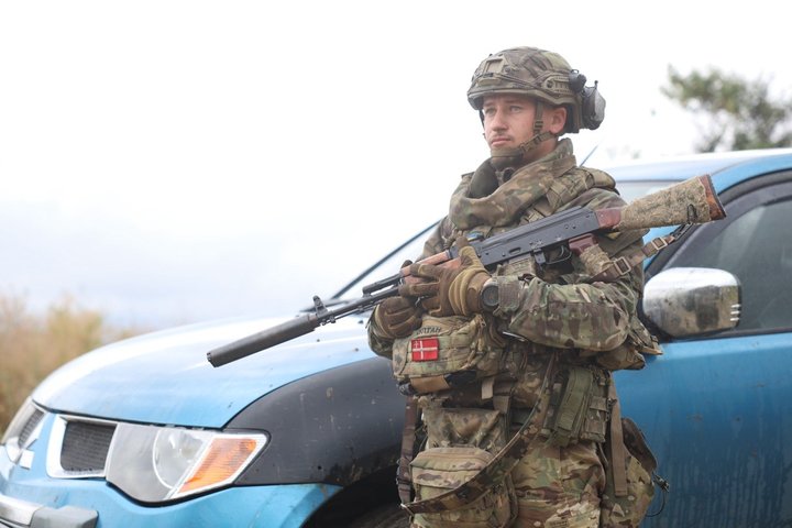 Поліцейський з Луцька потрапив під удар FPV, а під час виходу до евакуації – під міну