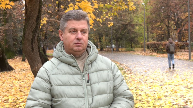 Куди комунальники дівають опале листя у Луцьку