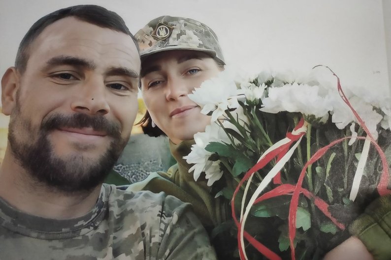 Вся робота — на її плечах: волинянка веде господарство, поки чоловік захищає Україну