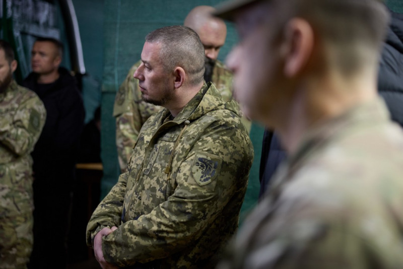 Зеленський відвідав воїнів «Азову» на Донеччині та нагородив захисників