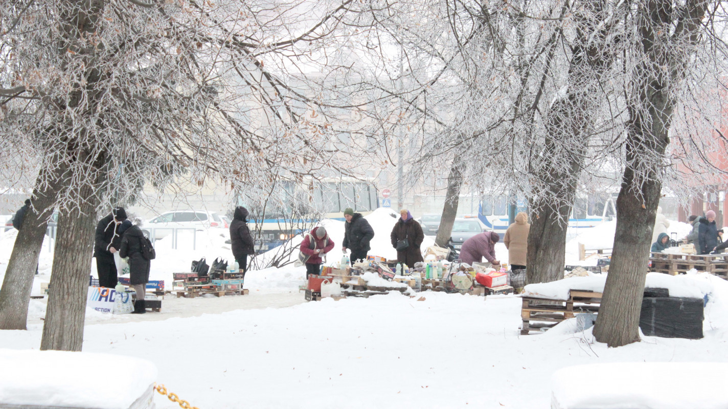 Свіже м’ясо та низькі ціни: чому лучани обирають ринок