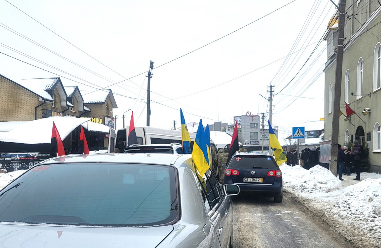 Родина до останнього жила надією: на Волині попрощалися з воїном Георгієм Смалем