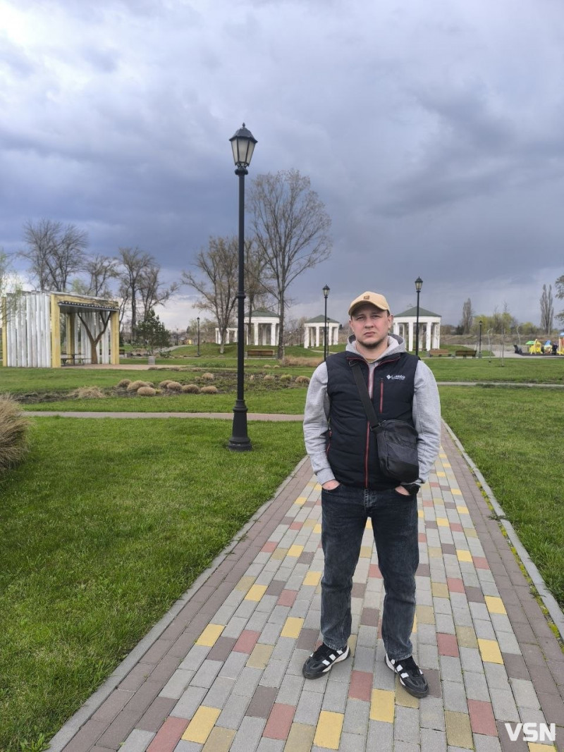 Навіки 29: у Боратинській громаді попрощалися з Героєм Анатолієм Мельничуком