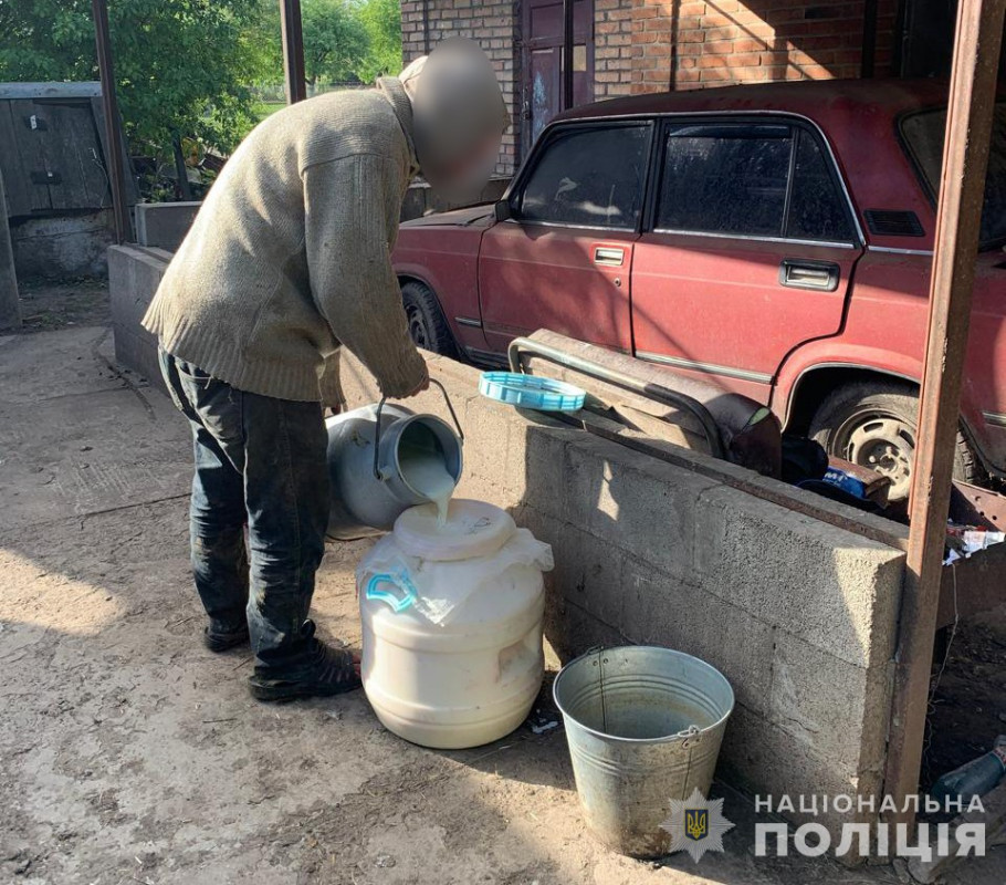 Жителька Луцького району утримувала людей у трудовому рабстві: який вирок їй винесли