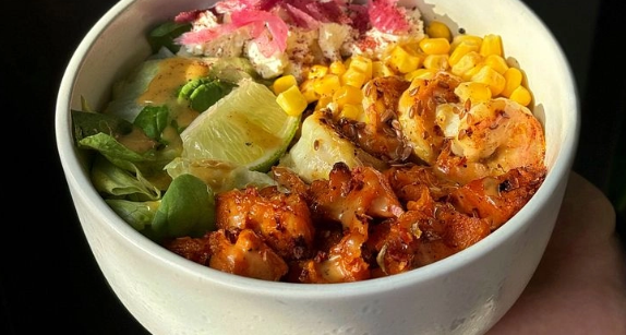 Де забронювати столик на 8 березня у Луцьку