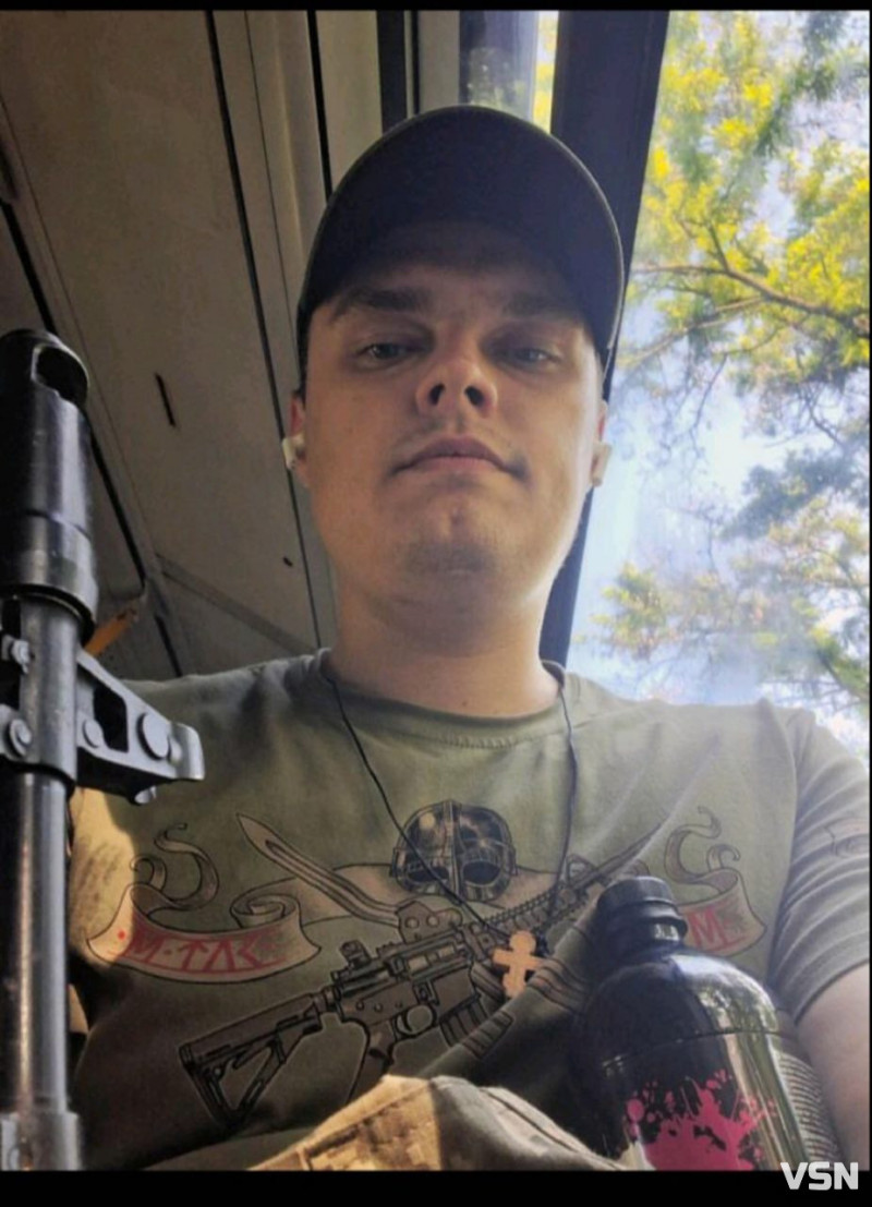 Спочатку у бій за Україну пішов батько, а коли загинув, його замінив син: спогади про двох Героїв з Волині