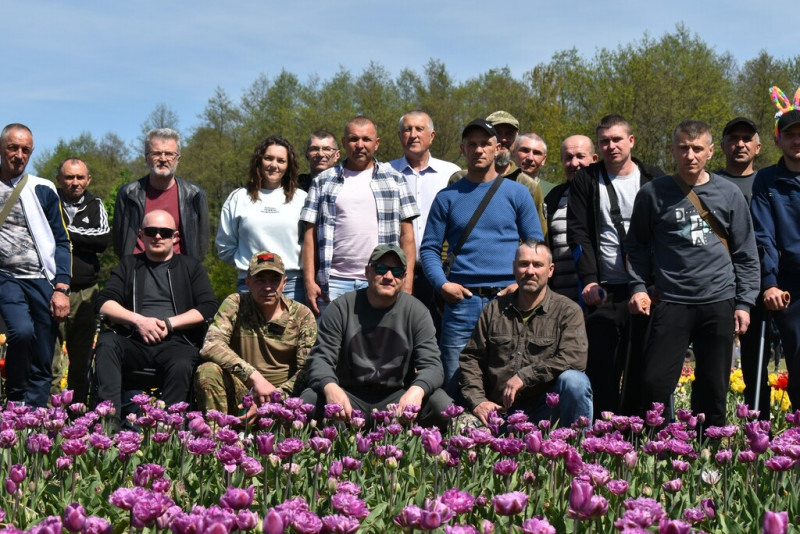Життя попри війну: як «Волинська Голландія» приймала військових
