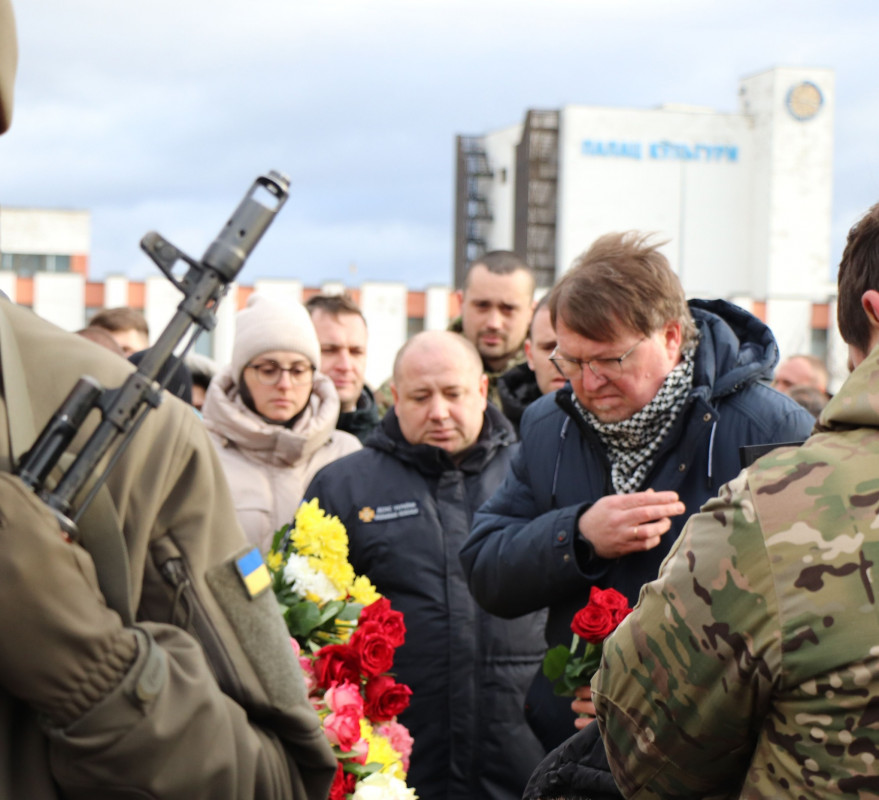Два молоді Герої загинули в одному бою: прощалися з 24-річним командиром з Волині Володимиром Балем. Фото