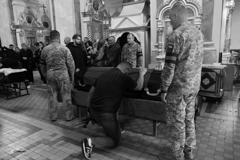 У Луцьку попрощалися з Героями Олександром Чиркою та Назаром Новосадом