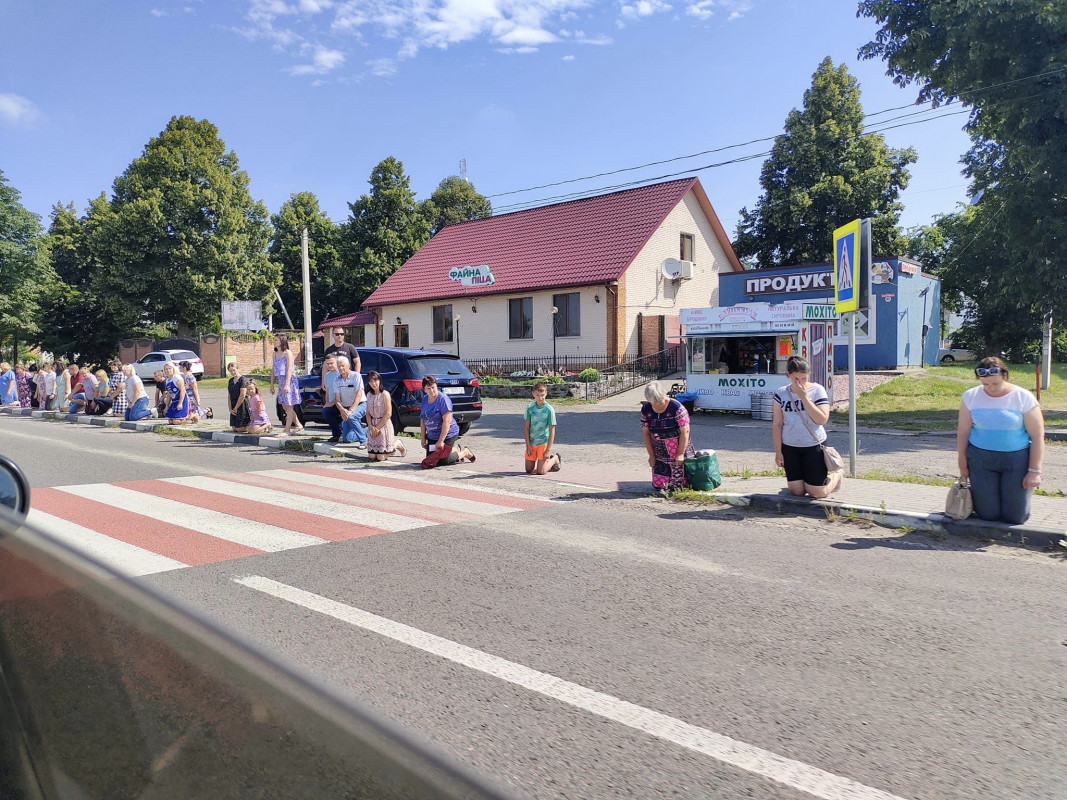 Двоє діток залишилися без батька: на Волині попрощалися з Героєм Володимиром Сіліком