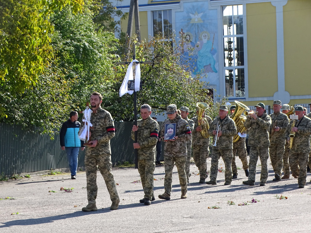 Загибель підтвердила ДНК-експертиза: на Волині попрощались з Героєм Михайлом Ткачуком