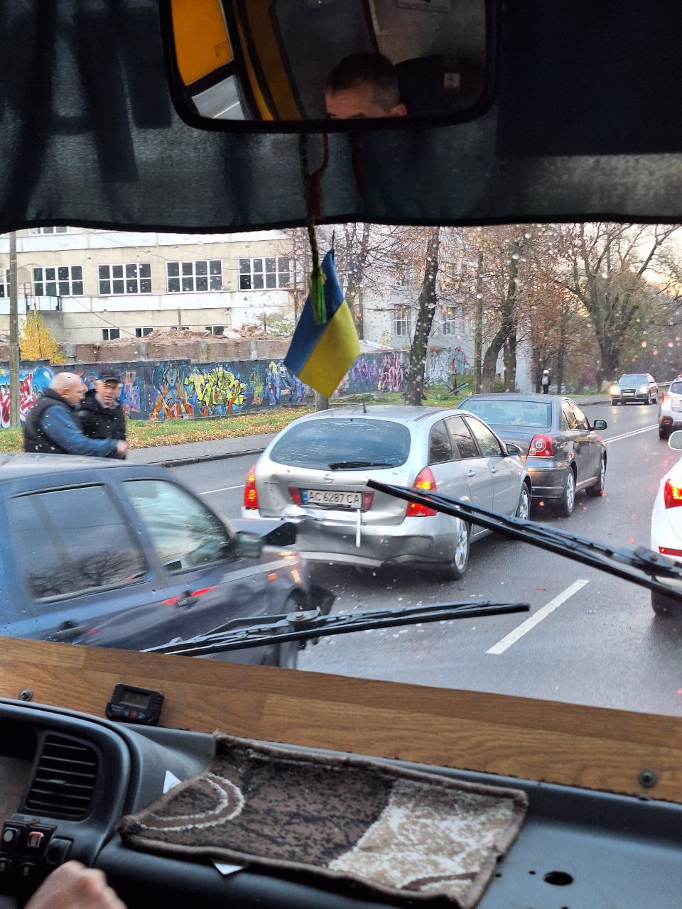 Потрійна ДТП: у Луцьку на Ковельській зіткнулися автівки