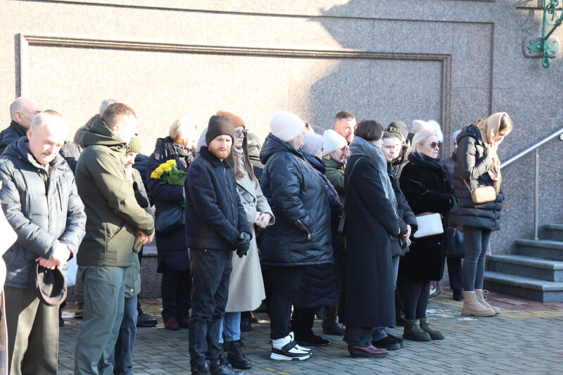 Два прощання в один день: лучани провели в останню путь Героїв Андрія Черняка та Артема Петровського