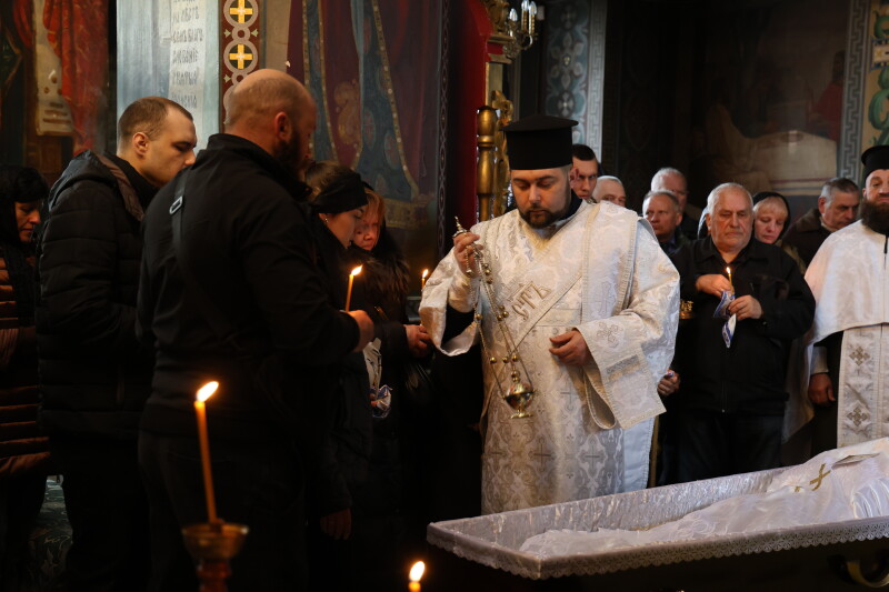 Загинув на Сумщині: у Луцьку попрощалися з Героєм Сергієм Макаруком