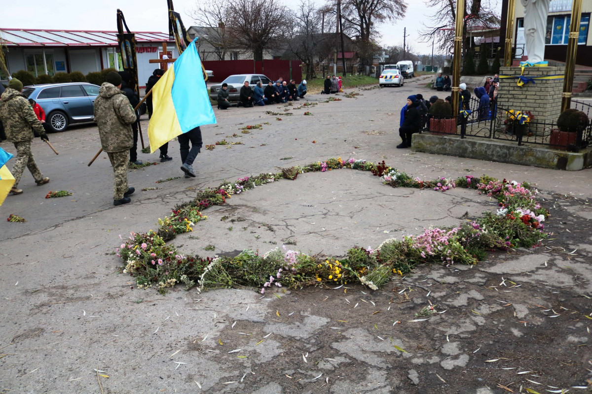 Навіки 28-річний: на Волині попрощались з Героєм Миколою Зубом