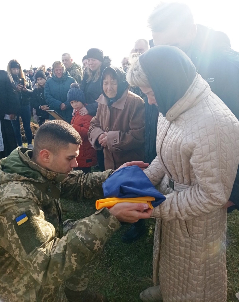 Навіки 28: на Волині попрощались з Героєм Назаром Фіщуком