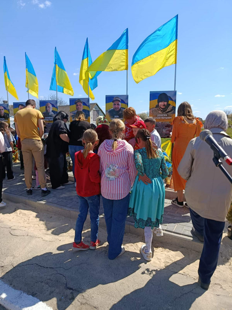 На Волині з’явилася Алея пам’яті Героїв-односельчан
