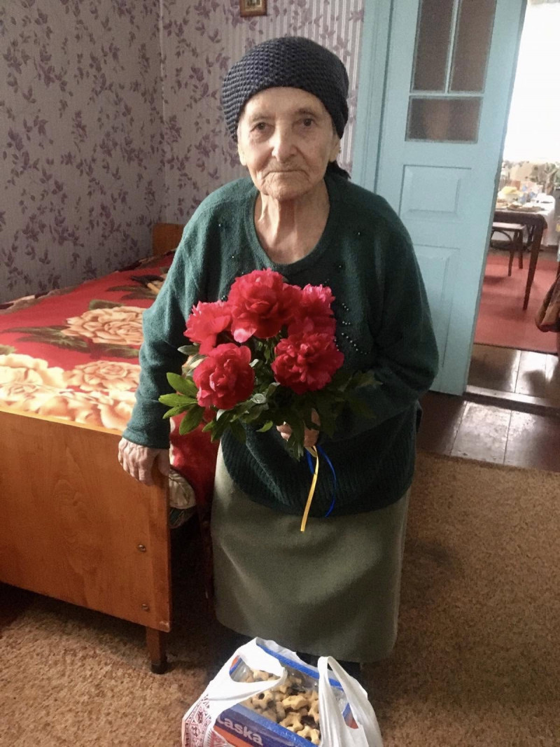 Має трьох онуків і стільки ж правнуків: бабуся з Волині відзначає 90-річчя