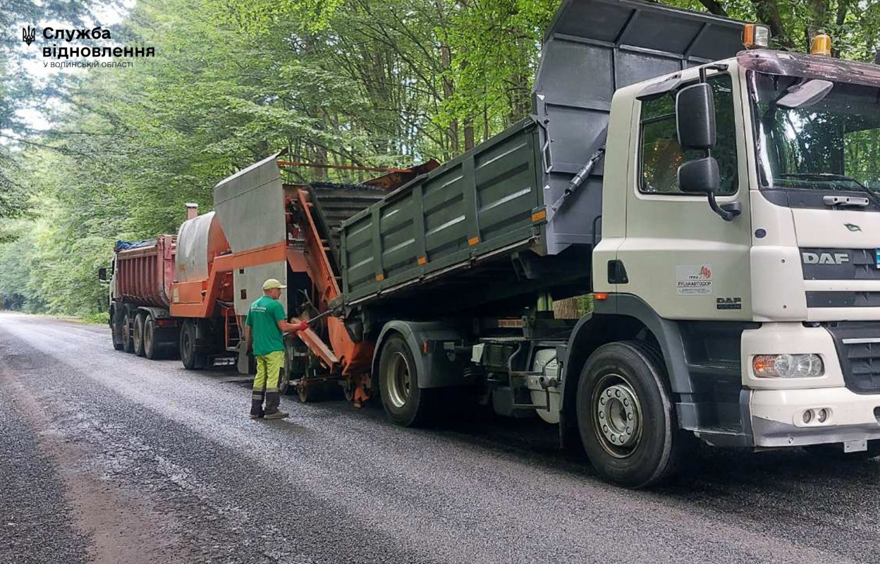 Безпечніші дороги: на Волині тривають роботи на автошляхах державного значення