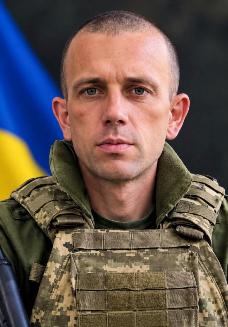 На Волині провели в останню дорогу воїна Романа Лисюка, який помер від важкого поранення