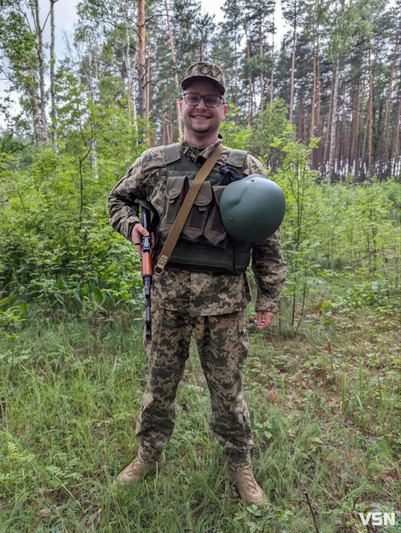 Понад 15 місяців невідомості і надії: розповідь про Героя з Волині, який так і не встиг поєднати свою долю з коханою