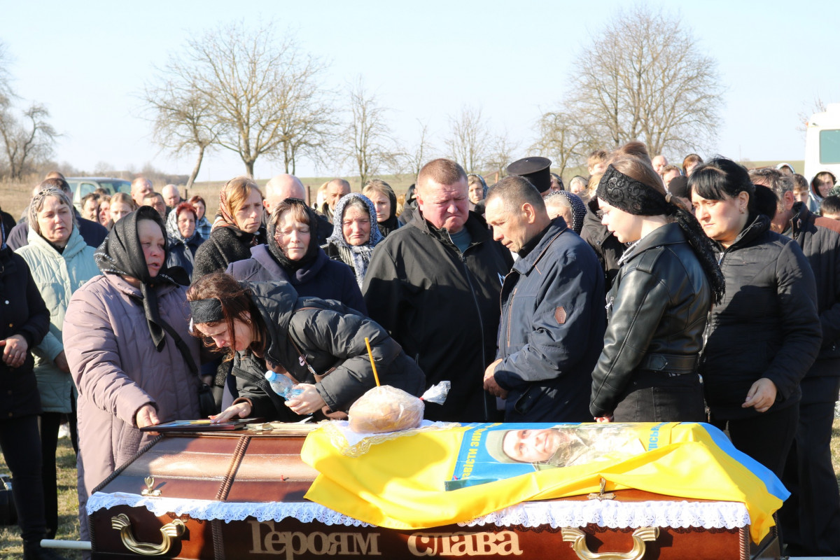 Загинув наприкінці грудня 2024 року: на Волині попрощалися з Героєм Андрієм Мацеруком