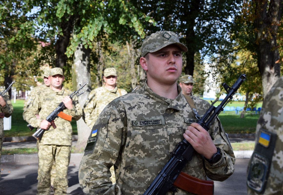 У Луцьку новобранці-прикордонники урочисто склали військову присягу