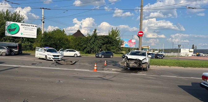 На виїзді з Луцька – ДТП: зіткнулися дві автівки