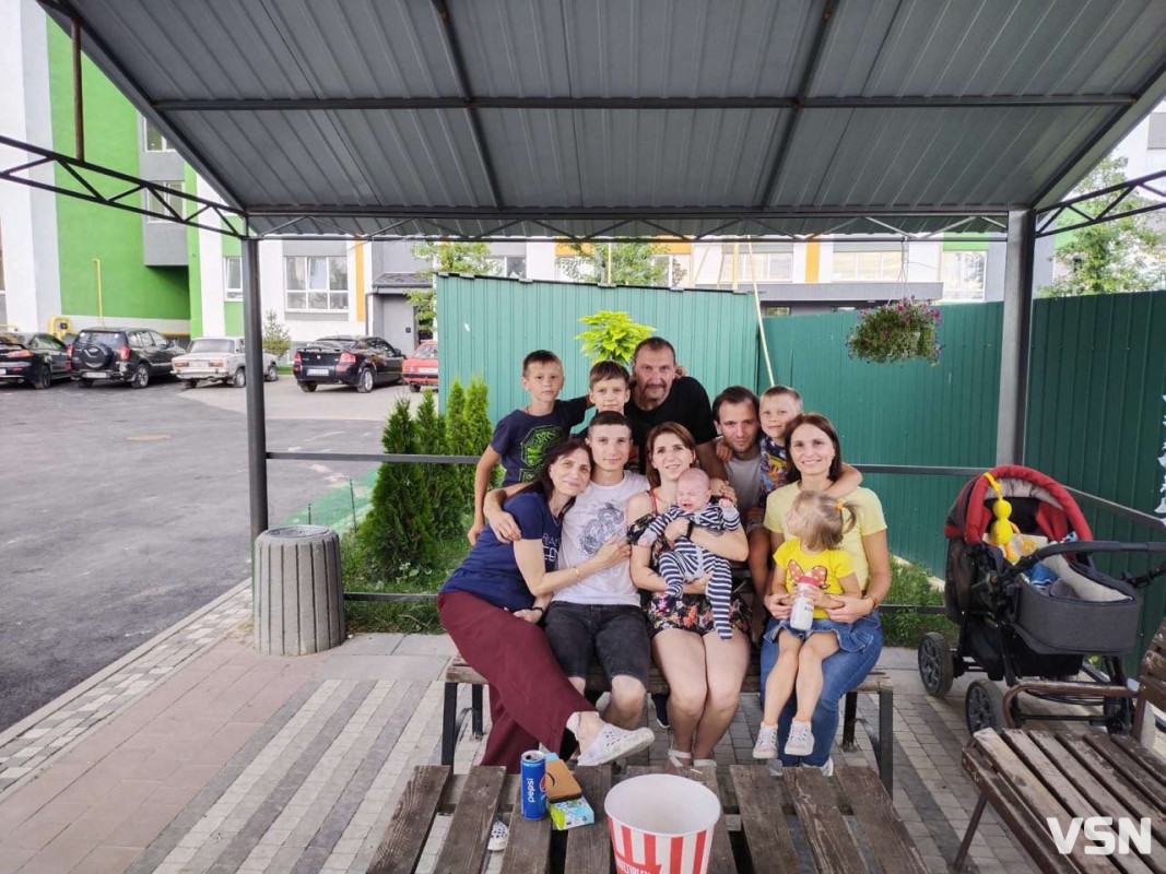 Син не знав, як сказати мамі, що батько уже ніколи не зателефонує: розповідь про життя і останній бій Героя з Волині Олександра Наумюка