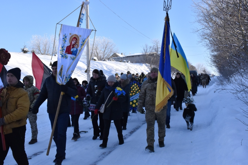 Життя обірвалося в ДТП: на Волині попрощалися із захисником Віталієм Михальчуком