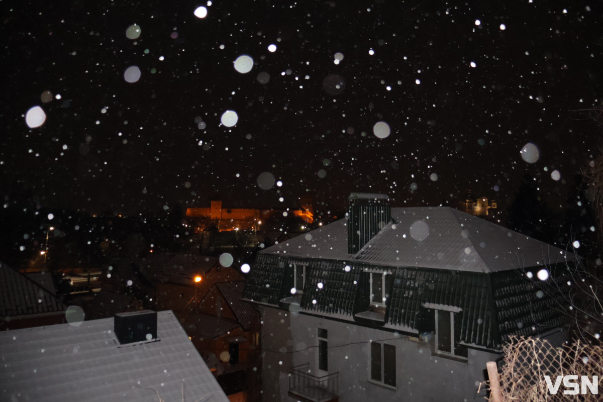 Останній день 2025 у Луцьку: місто в очікуванні Нового року. Фоторепортаж