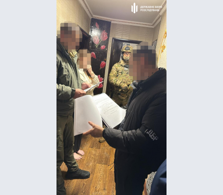 Працівник ТЦК на Рівненщині брав хабарі навіть автомобілями: у разі відмови погрожував проблемами