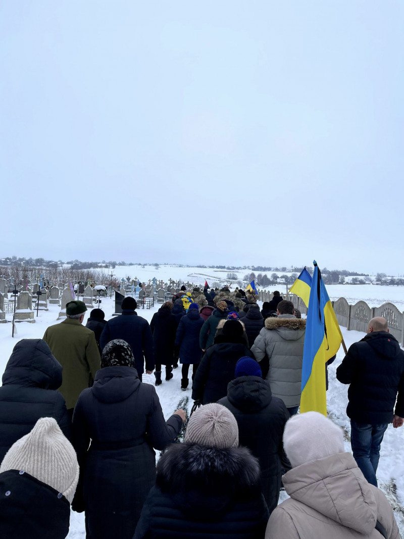 Боронив Україну і всіх нас: у громаді на Волині попрощалися з Олександром Свінцицьким