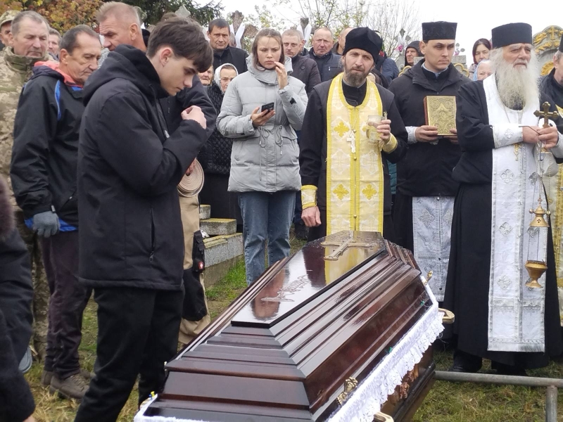 На Волині попрощалися із 50-річним Героєм Юрієм Віценюком, який загинув на Дніпропетровщині