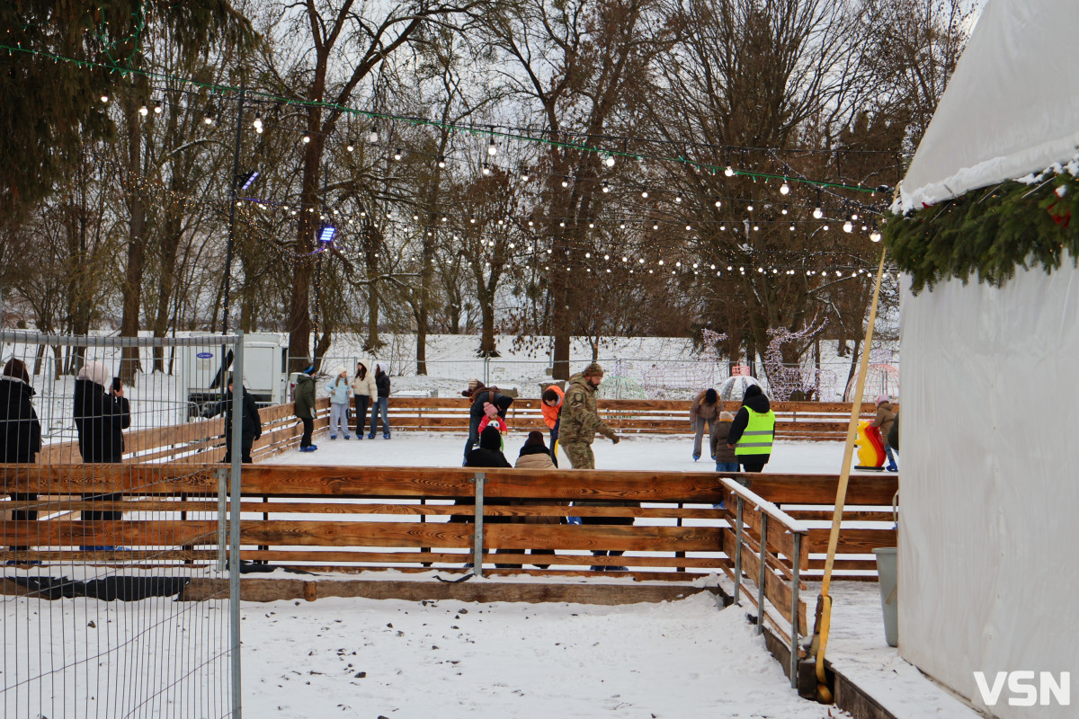Як виглядає центральний парк у Луцьку у перші дні 2026 року. Фоторепортаж