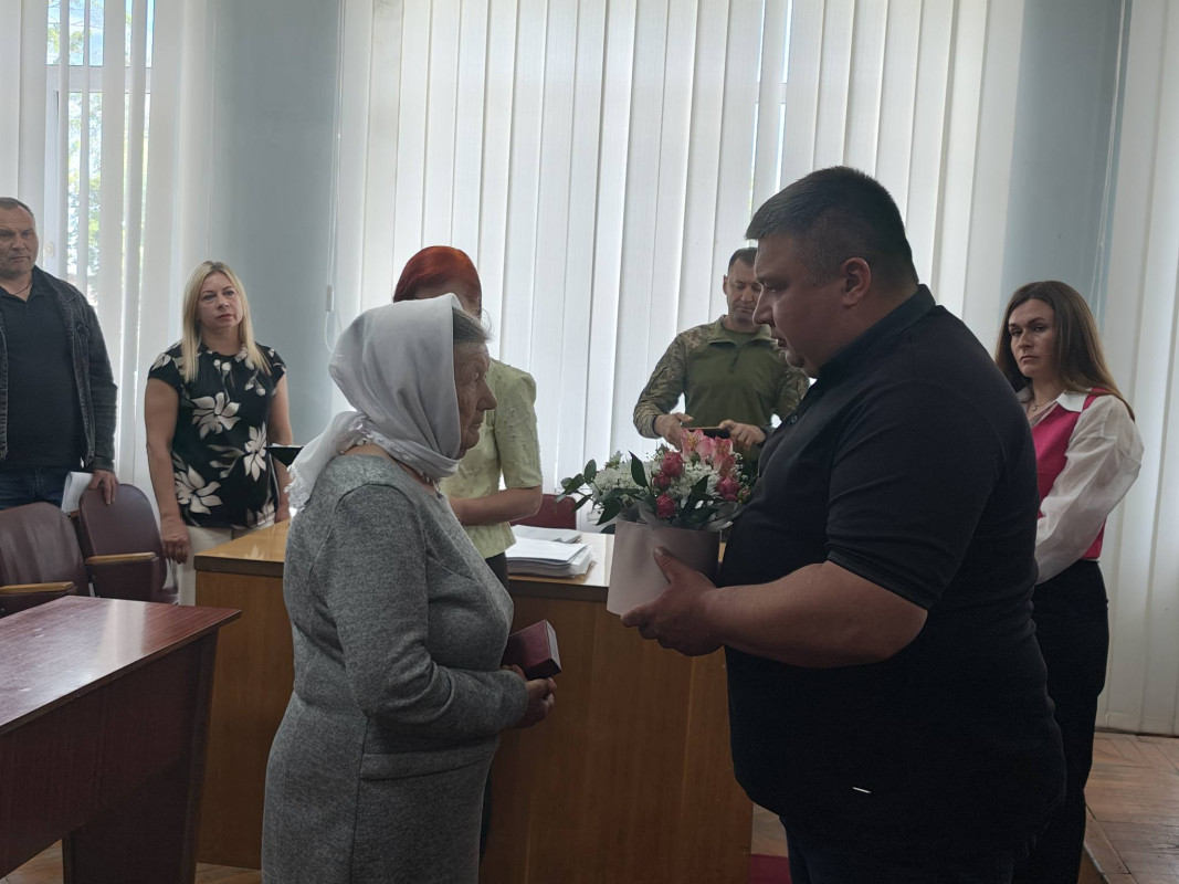 У громаді на Волині посмертні ордени «За мужність» вручили родинам загиблих воїнів