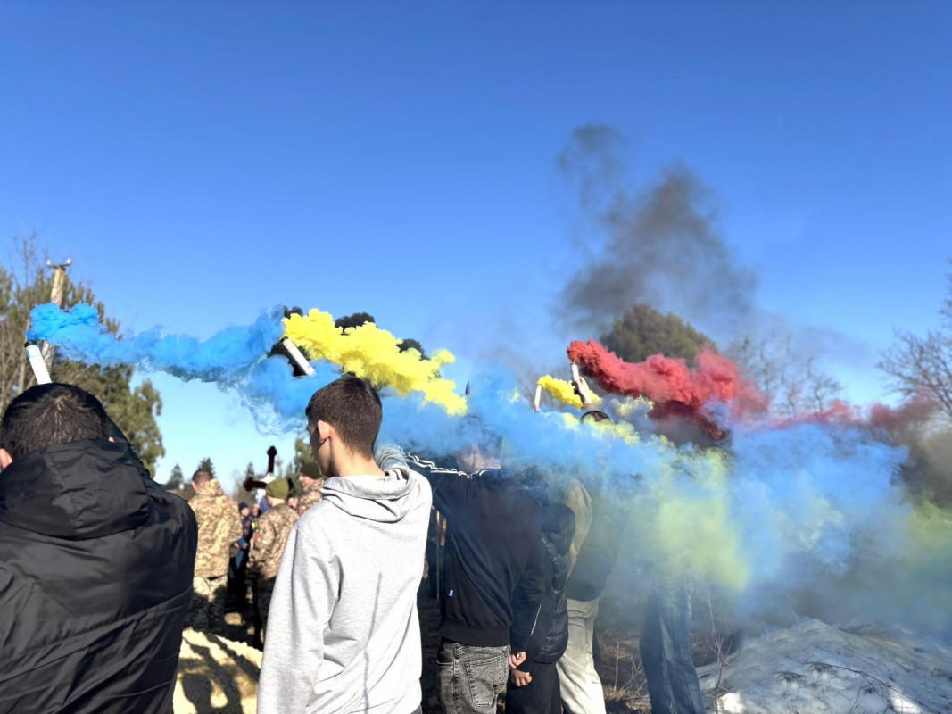 На Волині провели в останню дорогу 28-річного Героя Тараса Мельника